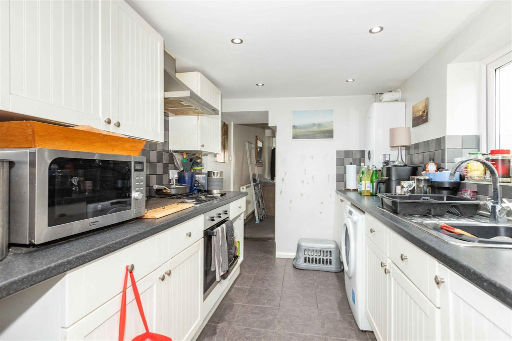 Property photo 3 of 13 Dunston-7.Jpg