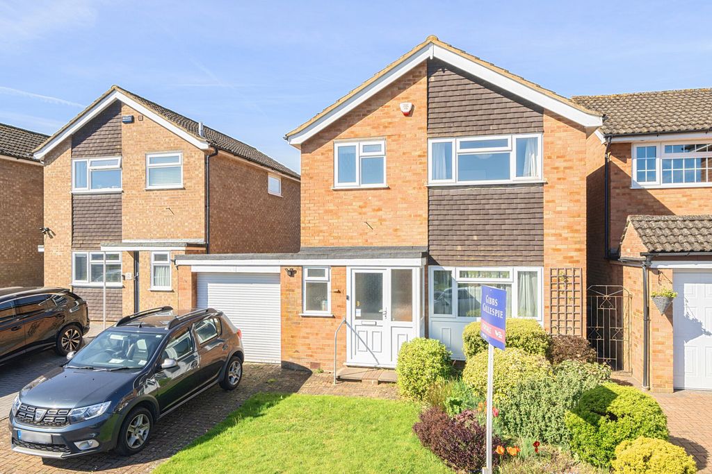 Property photo 1 of 20 1439198-1-69De080...