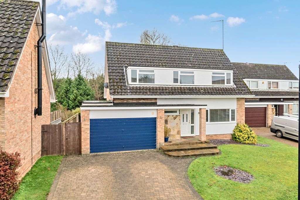 Property photo 1 of 12