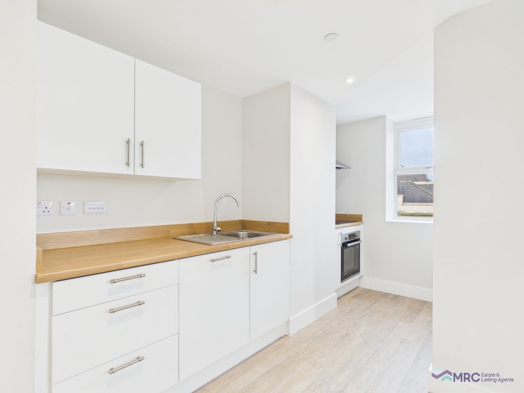 Property photo 2 of 9 Gallery