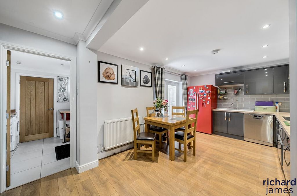 Property photo 3 of 10 7Ddc331cc6Af401Da612d768F8F9Ba6d