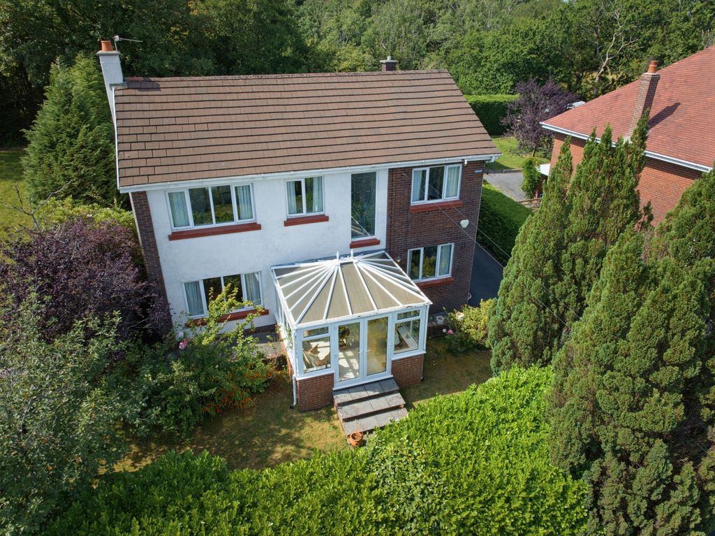 Property photo 1 of 45