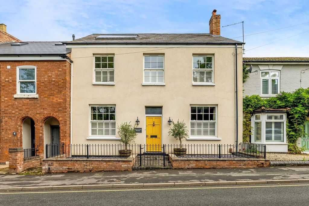 Property photo 1 of 19