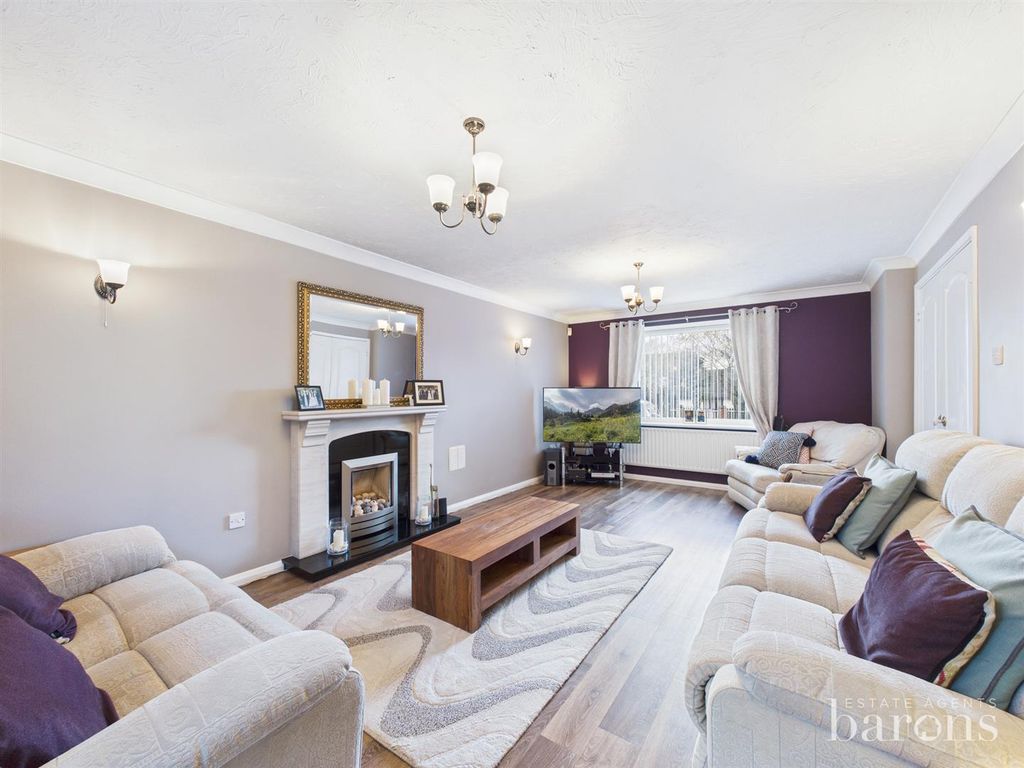 Property photo 2 of 26 Cam05500G0-Pr0097-Still021.Jpg