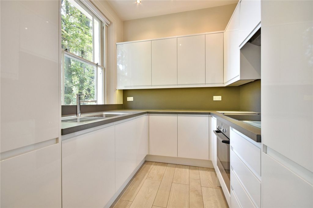 Property photo 1 of 16 Picture No. 36