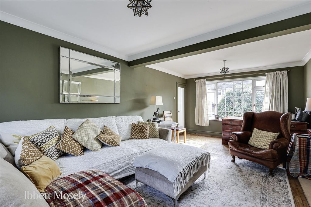 Property photo 3 of 14 5.Jpg