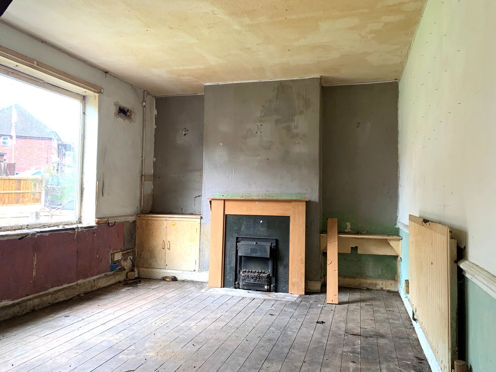 Property photo 2 of 8 265