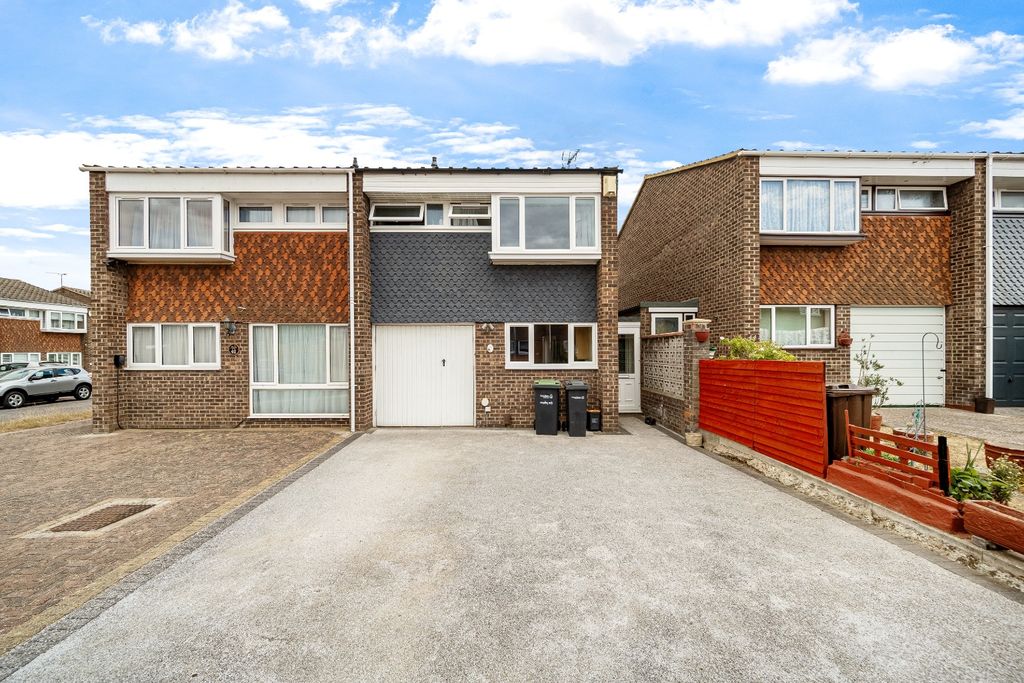 Property photo 1 of 16 5291401
