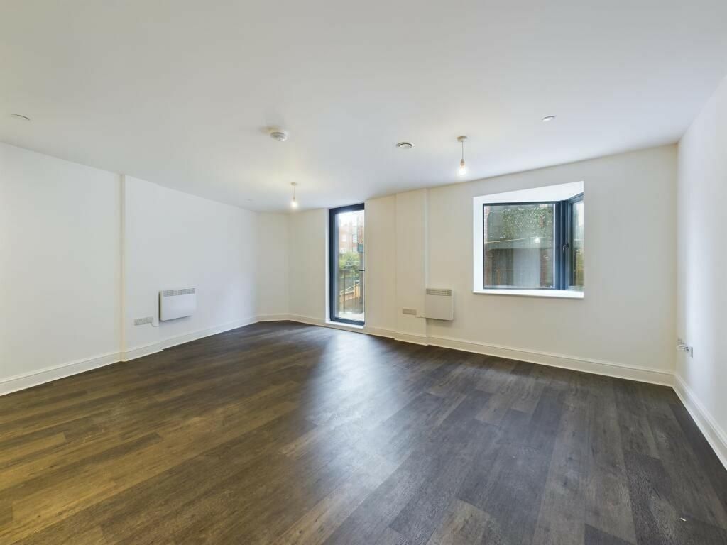 Property photo 1 of 4