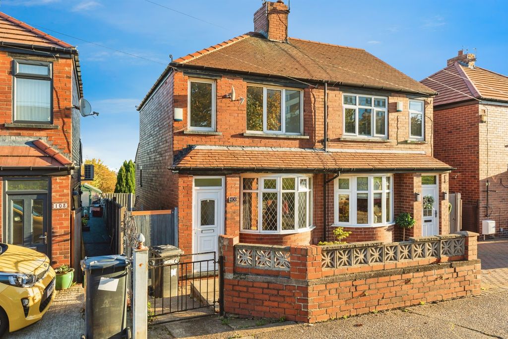 Property photo 1 of 15