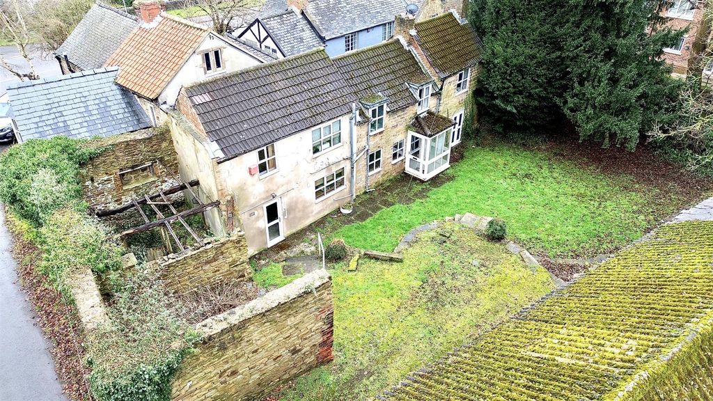 Property photo 3 of 27 Drone