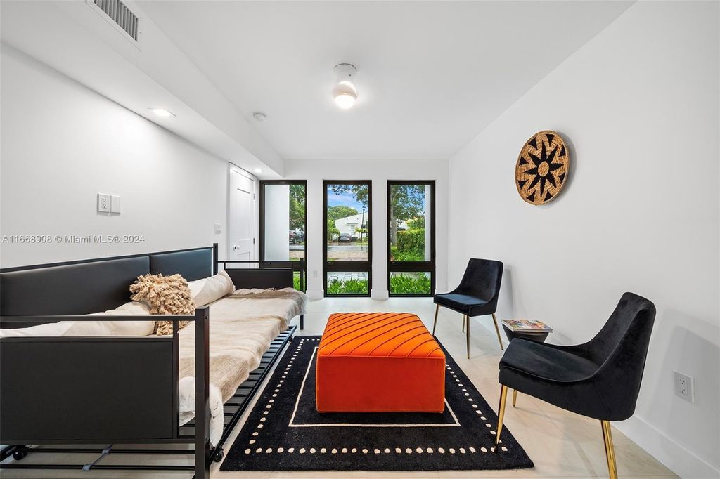 Property photo 2 of 6 <Alttext/>