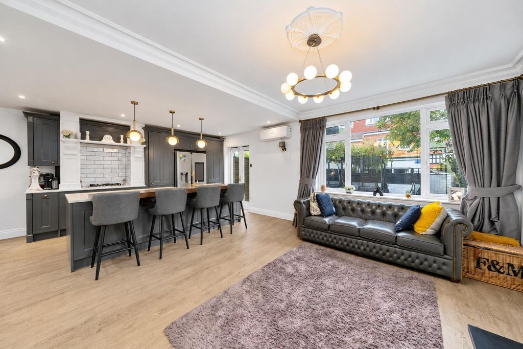 Property photo 2 of 15 Open Plan Kitchen/Dining/Family Room