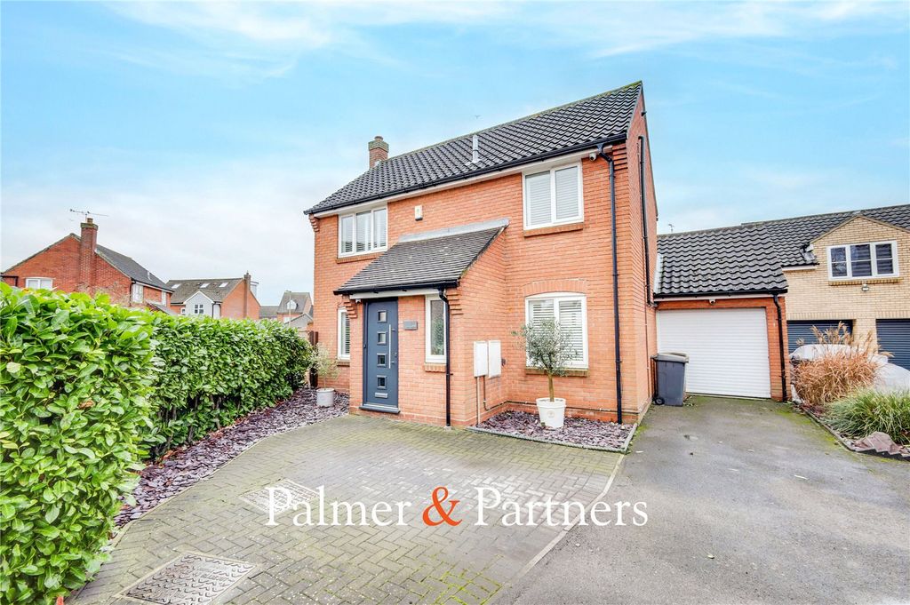 Property photo 2 of 33 Picture No. 35