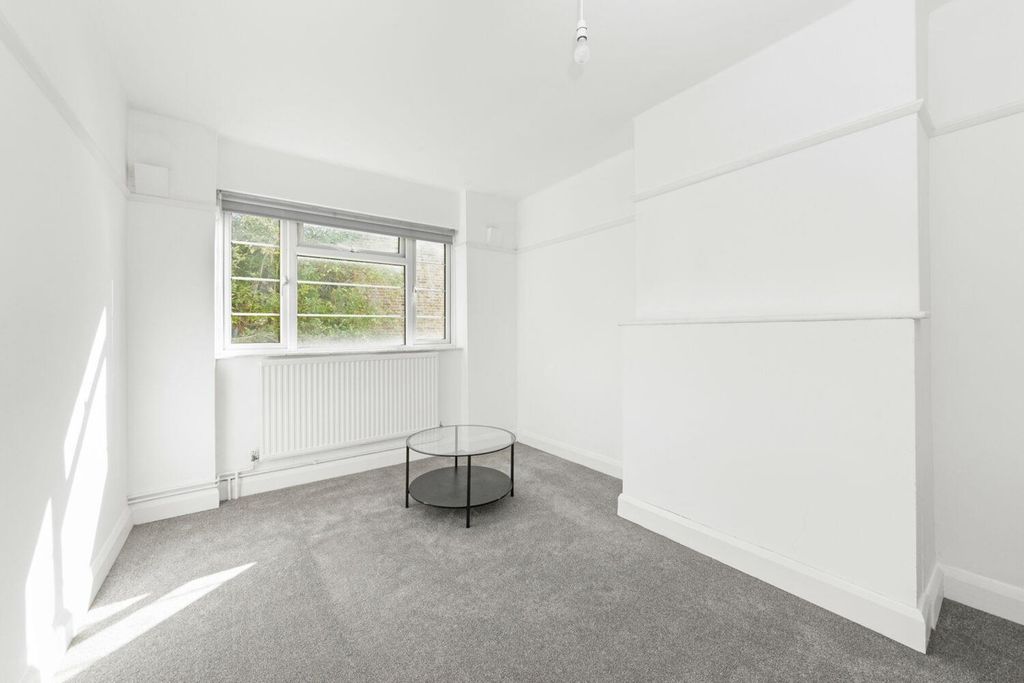 Property photo 3 of 7 3.Jpg