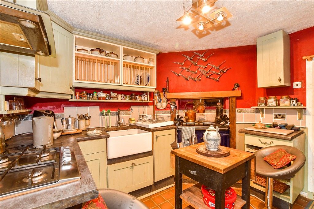 Property photo 2 of 13 Kitchen