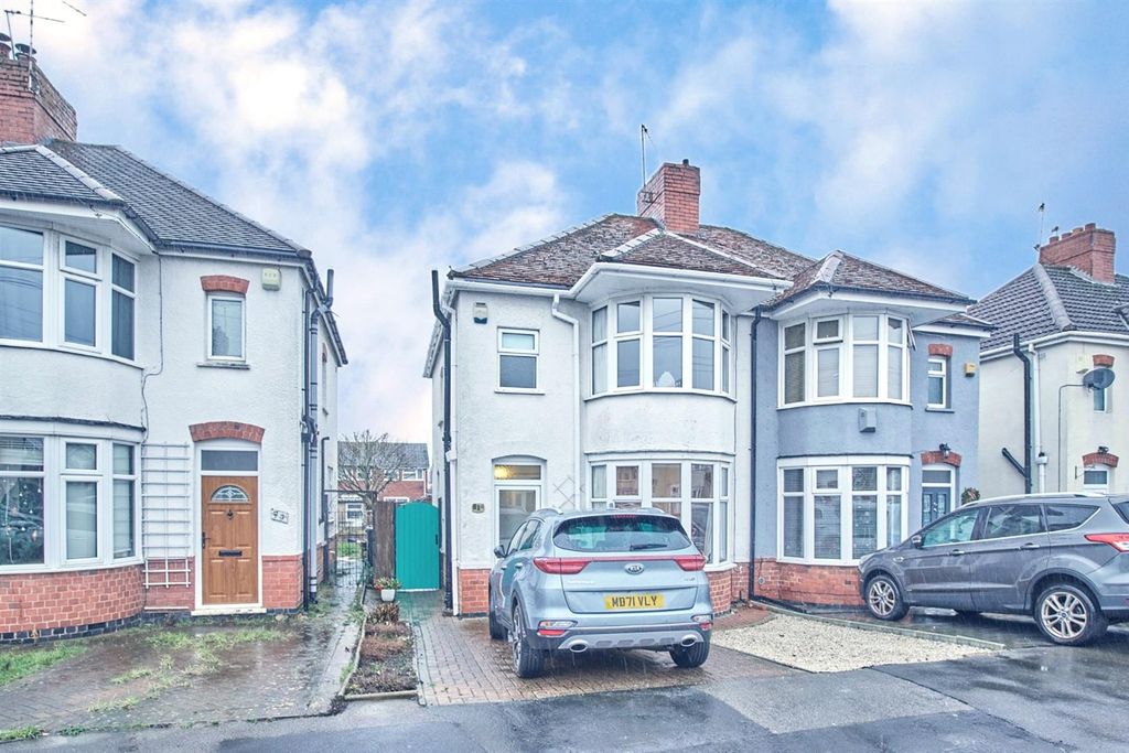 Property photo 1 of 12 Front11.Jpg