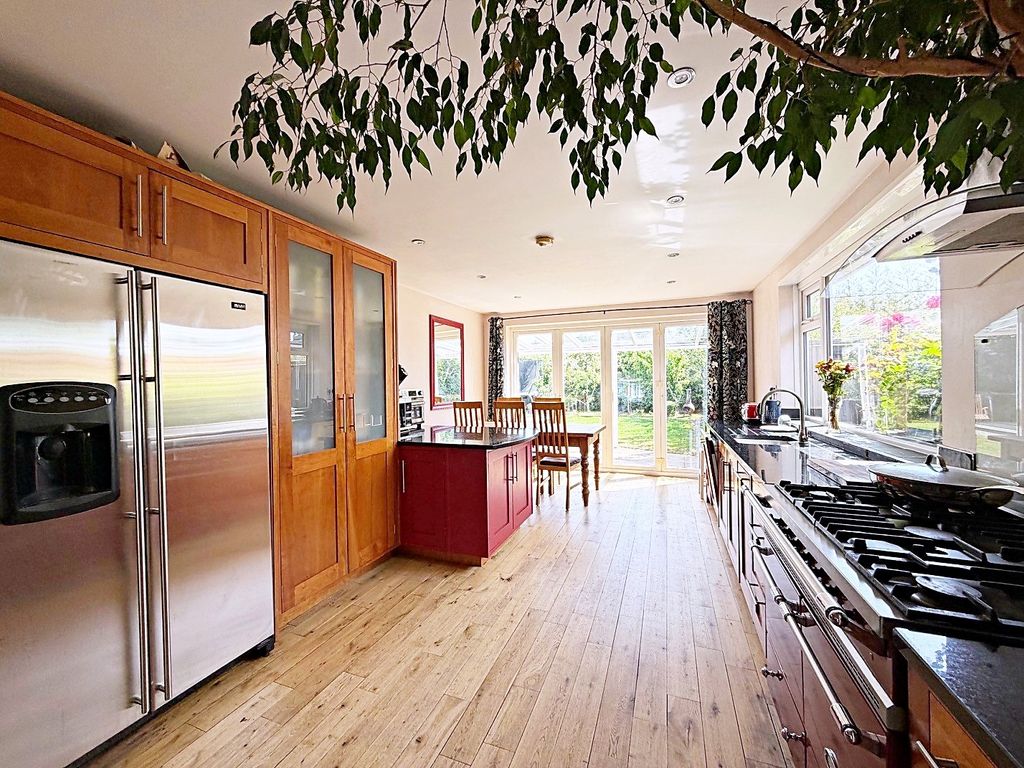 Property photo 2 of 16 Kitchen
