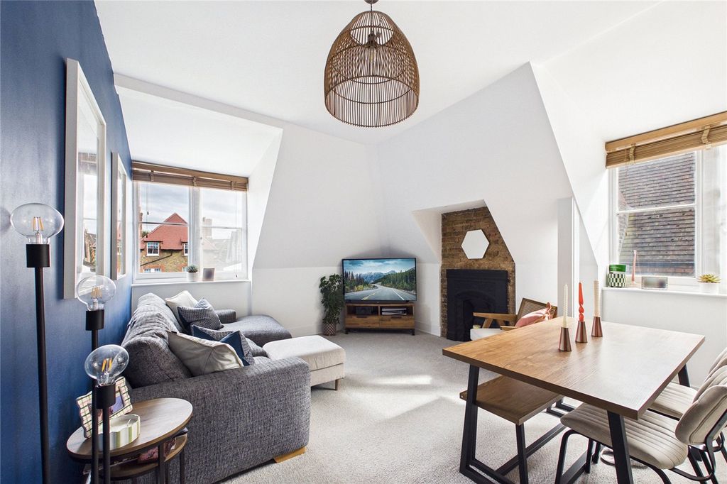 Property photo 1 of 16 Picture No. 04