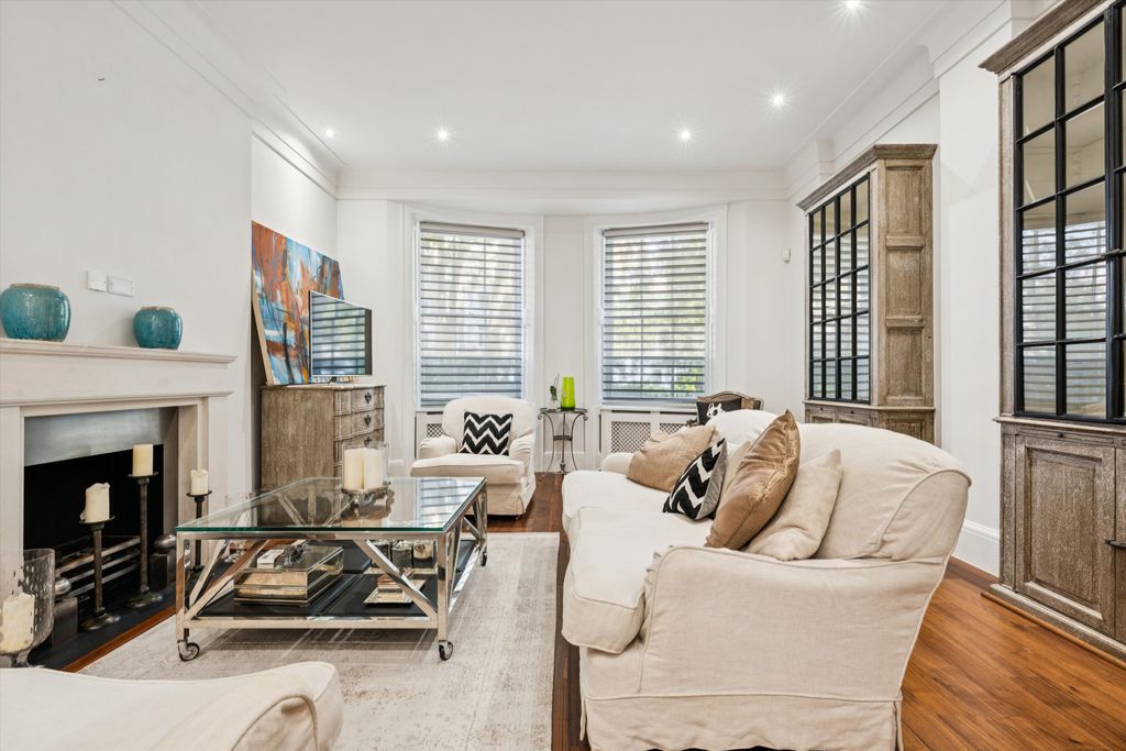 Property photo 1 of 19 Image