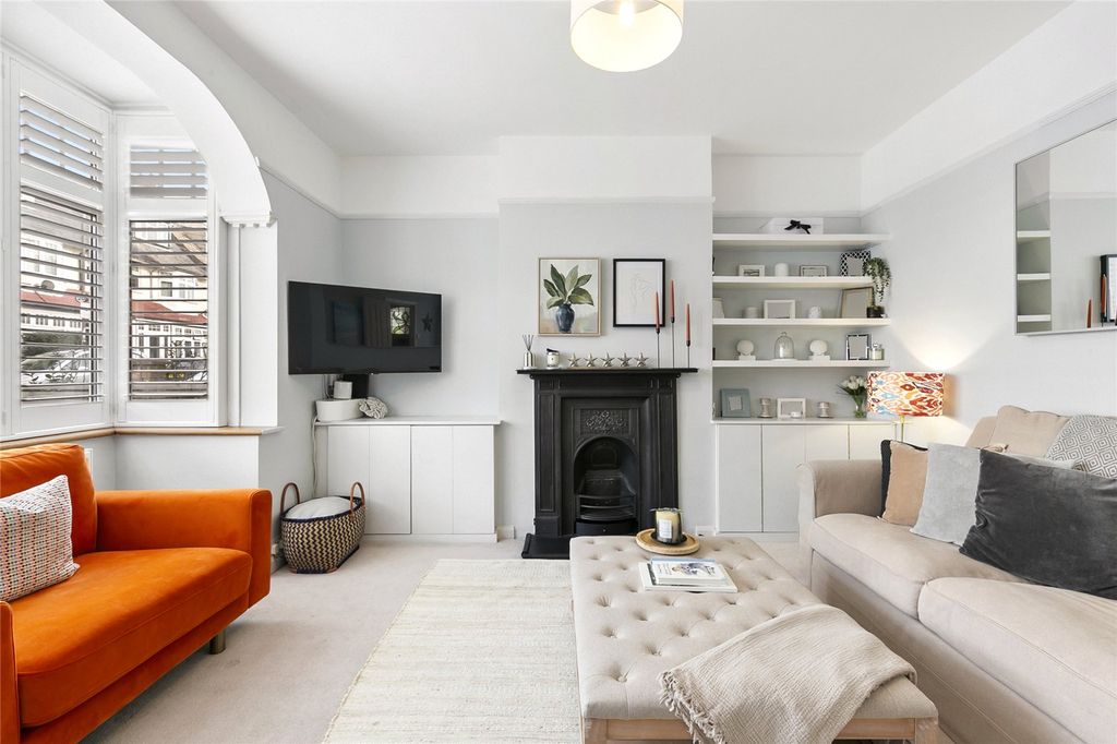 Property photo 1 of 16 Reception Room