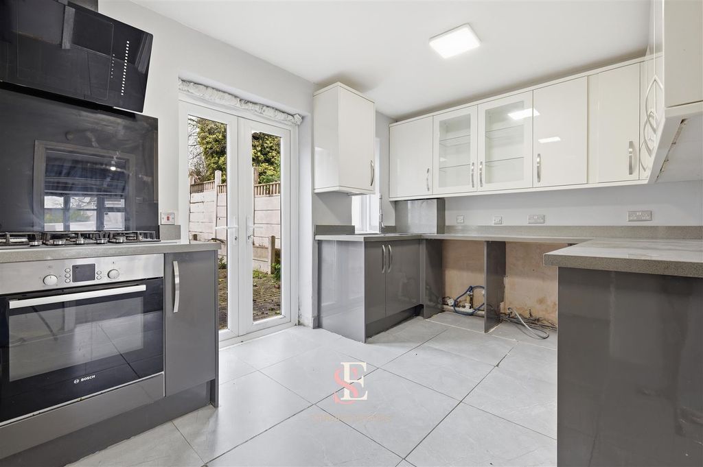 Property photo 3 of 22 14_Img_5107.Jpg