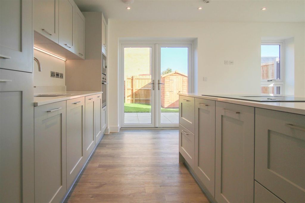 Property photo 3 of 17 Img_1381.Jpg