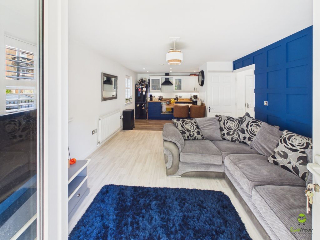 Property photo 3 of 14 Presented By Robert At Ewemove Bexleyheath And Da