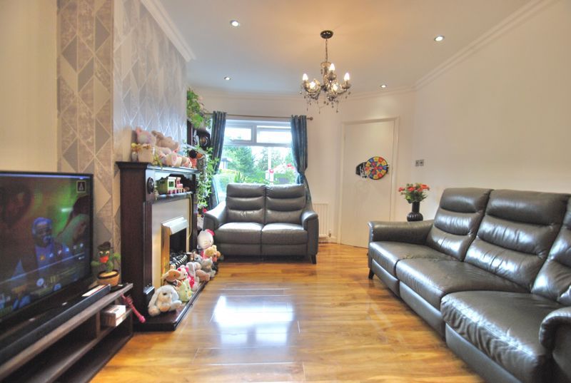 Property photo 2 of 11 Photo 12