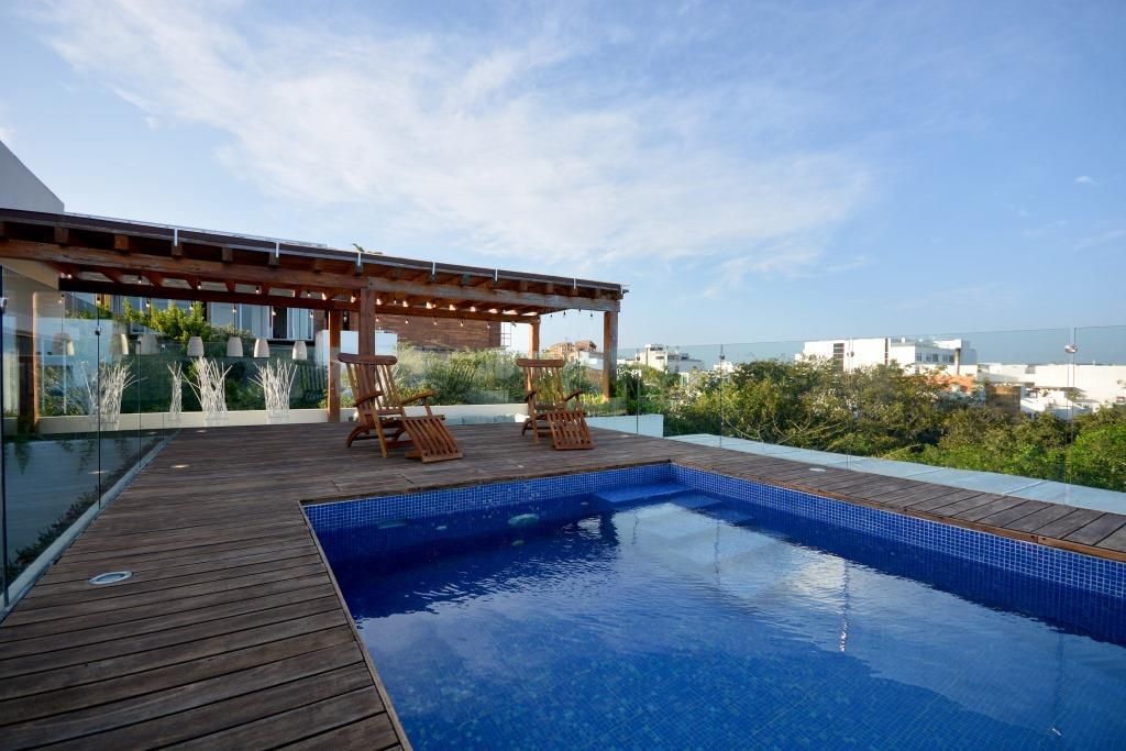 Property photo 1 of 62