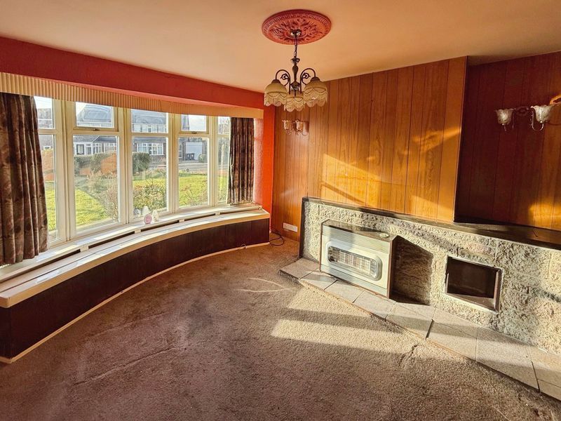 Property photo 3 of 10 Photo 11