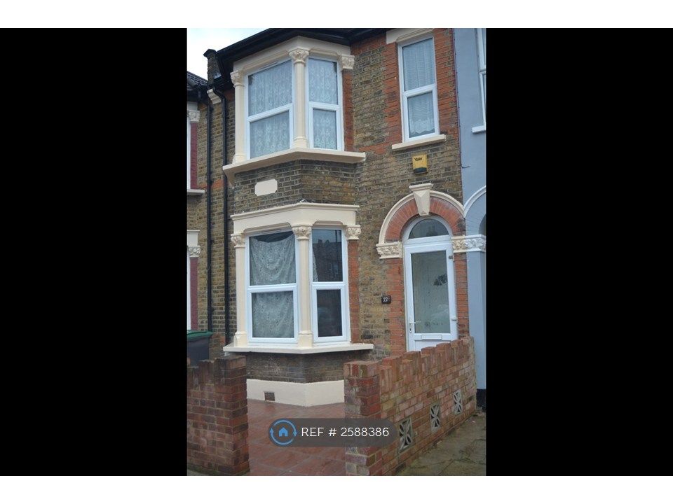 Property photo 1 of 18 Front
