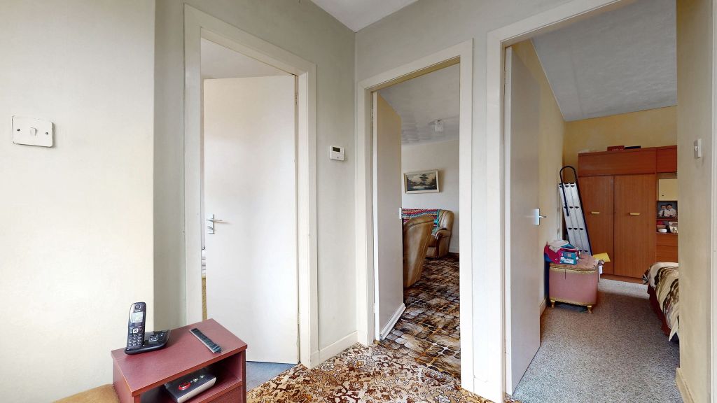 Property photo 2 of 16 1