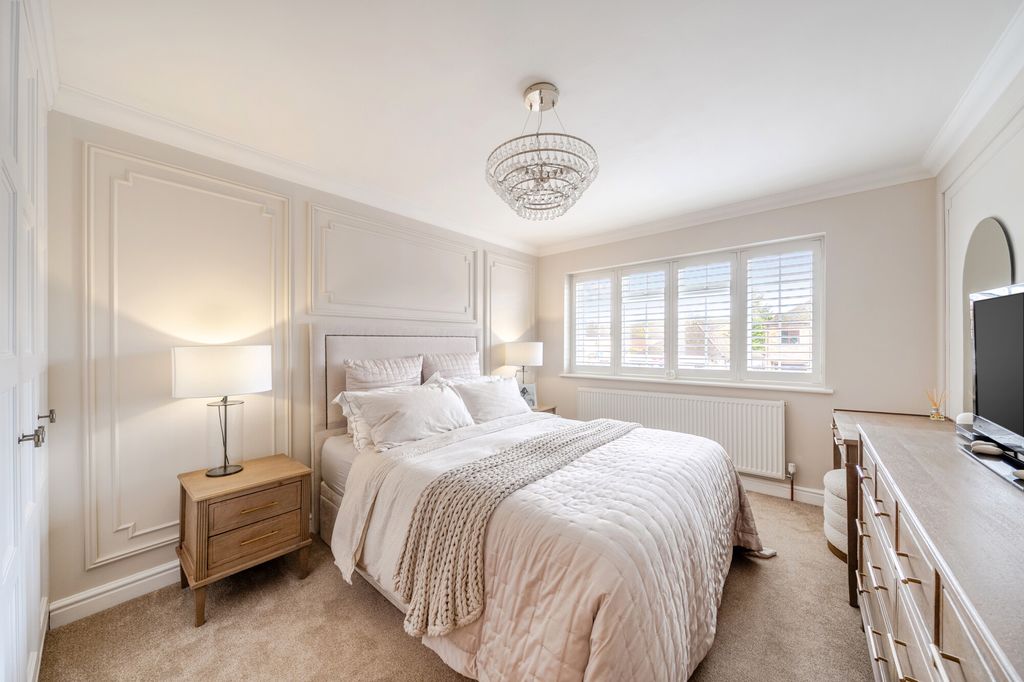 Property photo 3 of 4