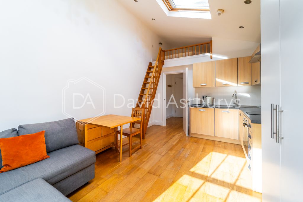 Property photo 2 of 9 Ndb07843