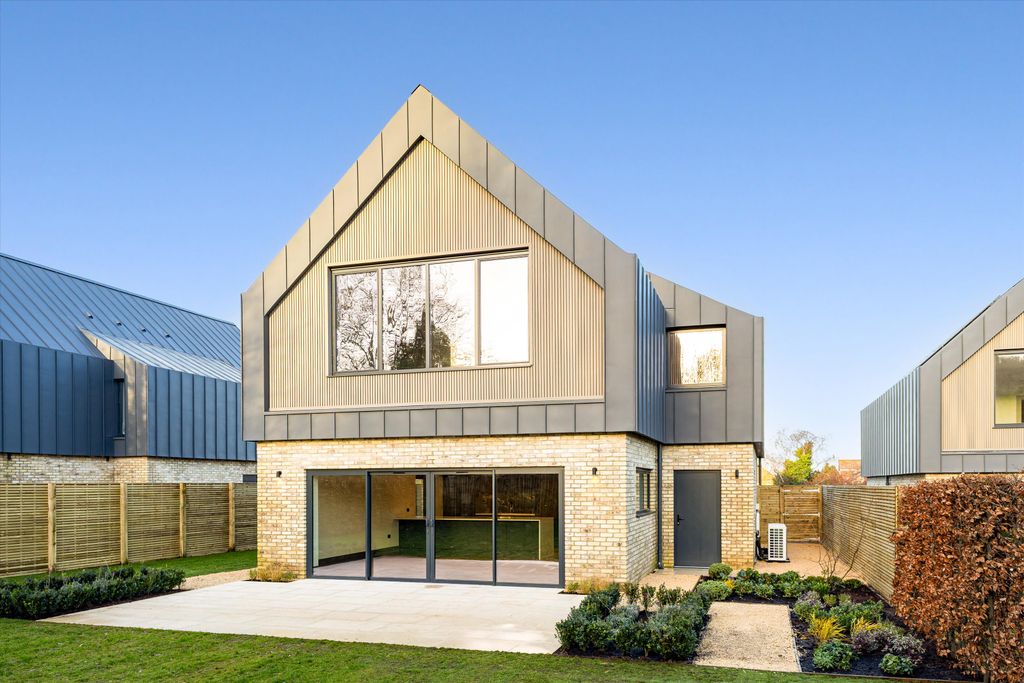 Property photo 1 of 28 Image