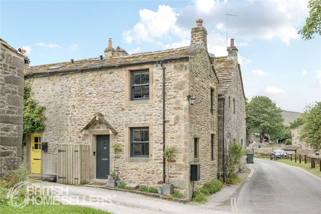 Property photo 1 of 16 1