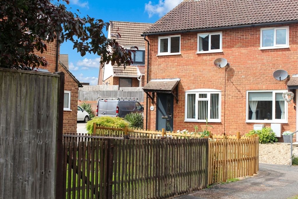 Property photo 1 of 18