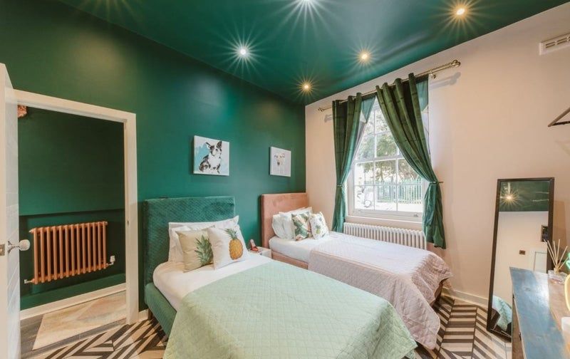 Property photo 3 of 10