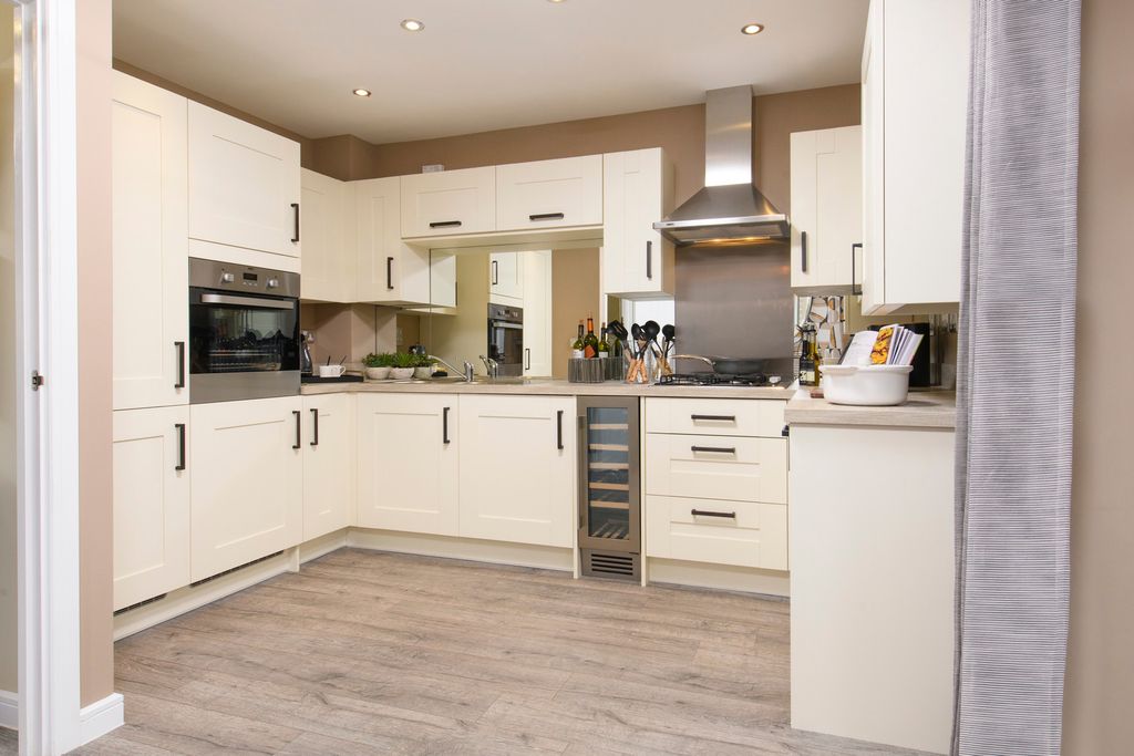 Property photo 3 of 13 Typical Imagery