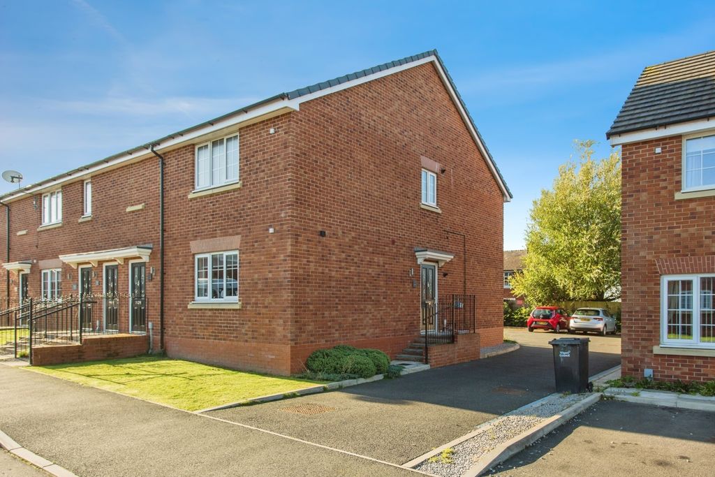 Property photo 1 of 12 Photo