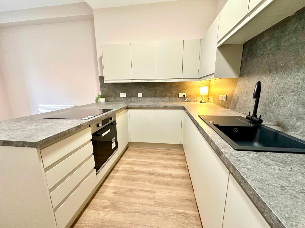 Property photo 2 of 17 Photo 2