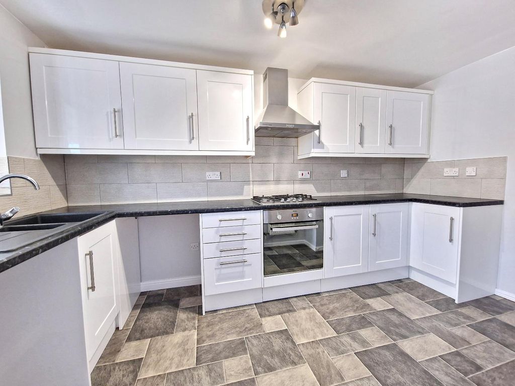 Property photo 3 of 20 20260319_120653.Jpg