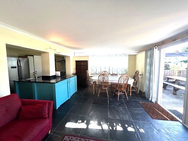 Property photo 3 of 12 Dining Area