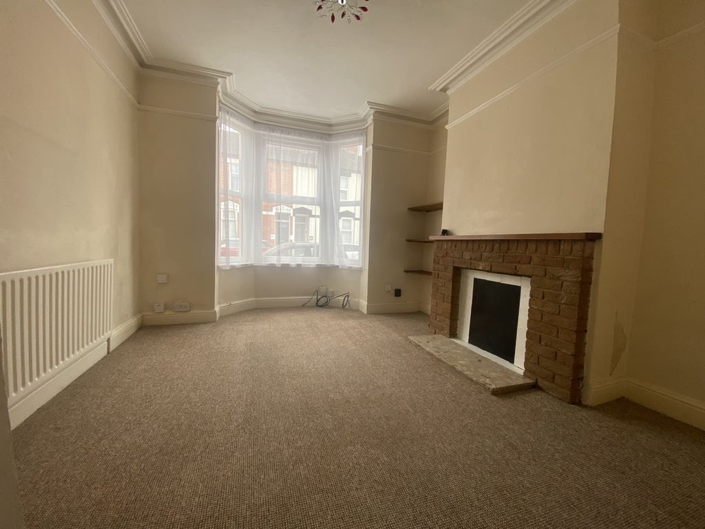 Property photo 2 of 11 Photo 10