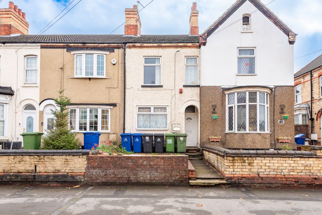 Property photo 1 of 26