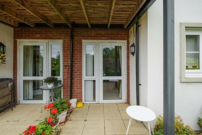 Property photo 3 of 15 122380_32551780_Img_01_0000_Max_656x437.Jpeg