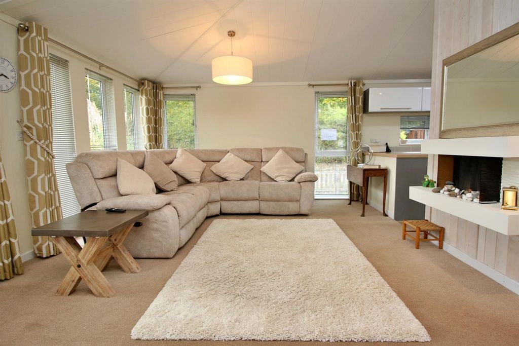 Property photo 2 of 34 Img_3859.Jpg