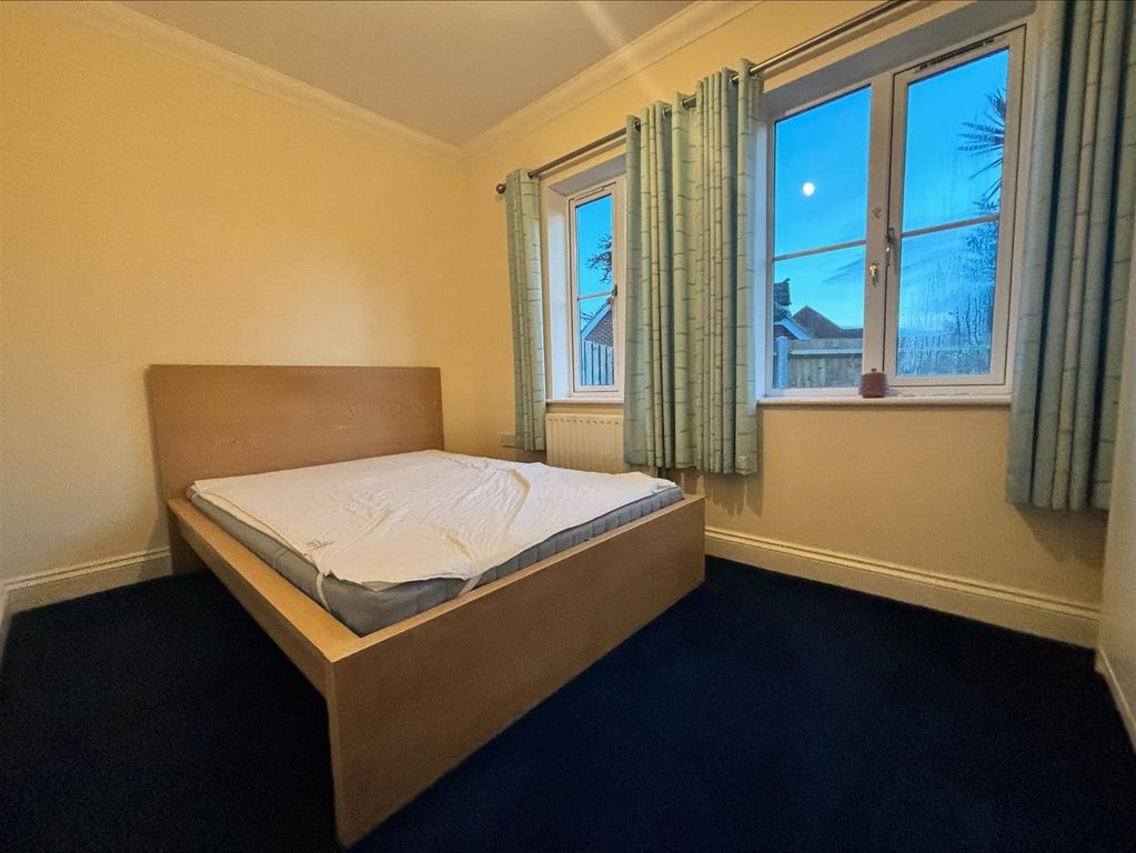 Property photo 2 of 13 Processed-B136A6Ff-4707-4D78-B633-209819D67C5C.Jpe