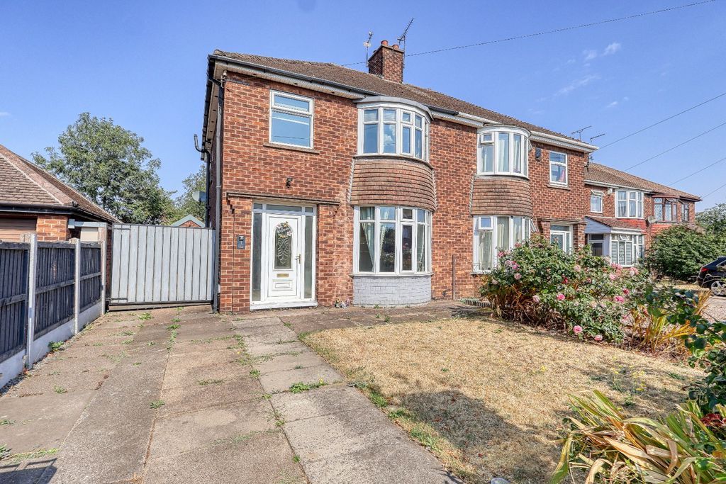 Property photo 1 of 16 Frontal